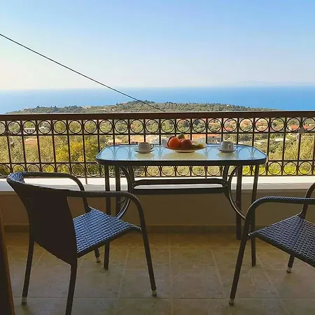 Liogerma * Tsoukaládhes